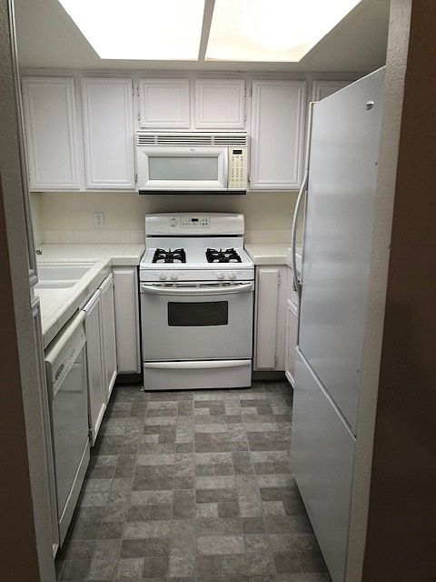 1st image of 1908 Rio Canyon Ct Unit 101