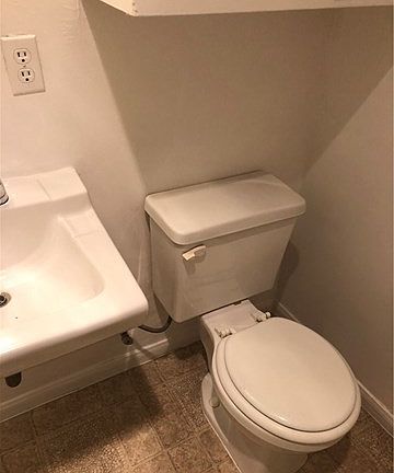 4th image of 2403 Gramercy Ave