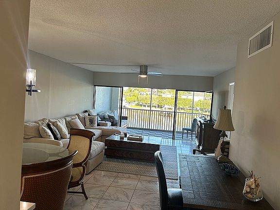 2nd image of 390 N Federal Hwy APT 202