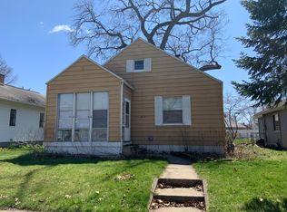 615 W Battell St, Mishawaka, IN 46545