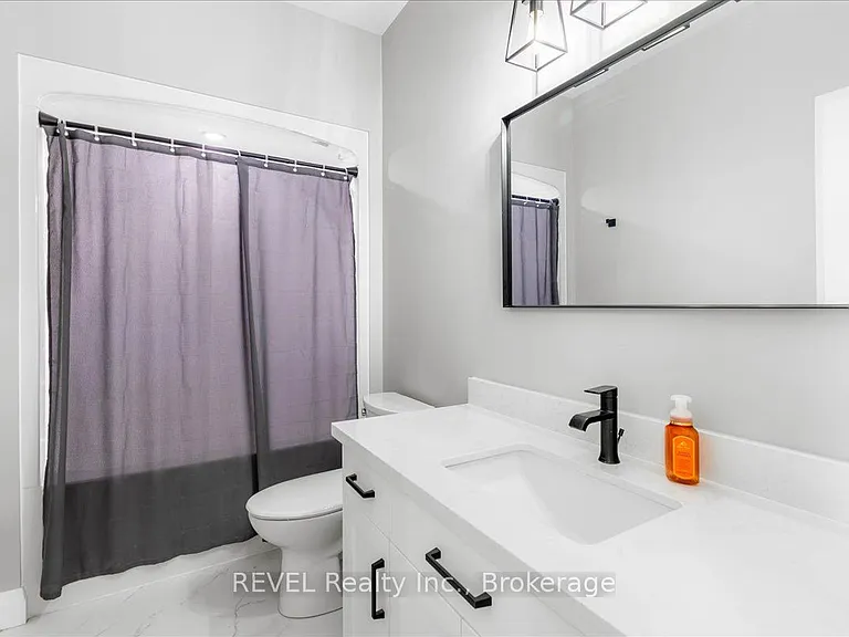 371 Argyle Ave — Photo 21