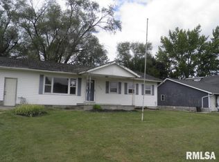 440 Jackson St, Hillsdale, IL 61257