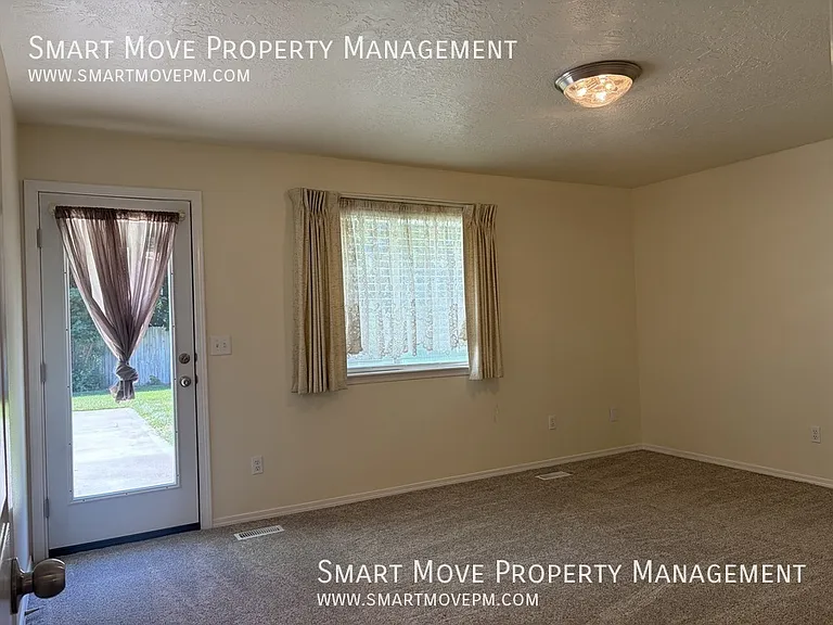 1241 E Ringneck Ct — Photo 10