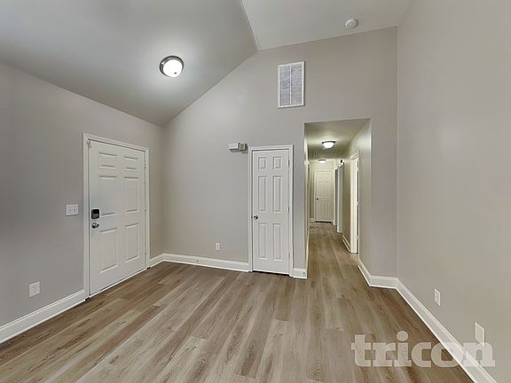 3rd image of 2538 Terra Dr