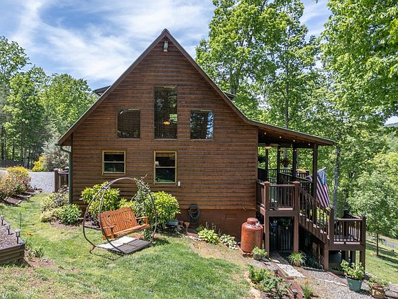 39th image of 1055 Carolina Fox Cir