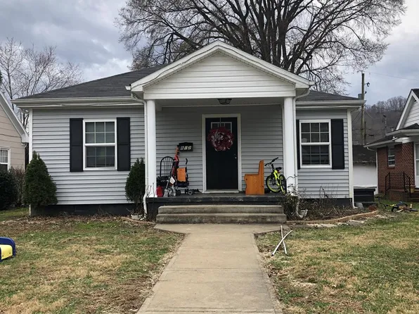 812 Walnut Ave, Paintsville, KY 41240