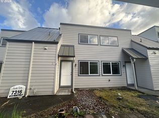 7316 NE 16th Ave #302, Vancouver, WA 98665