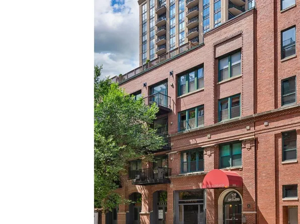 420 W Ontario St APT 405, Chicago, IL 60654