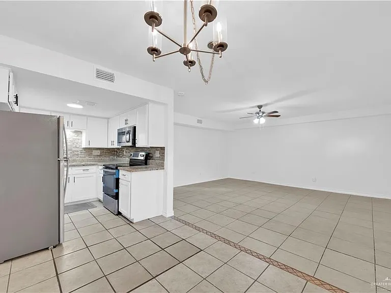 3505 N 23rd Ln #209 — Photo 4