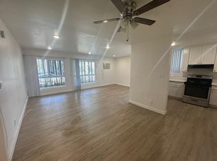3725 W 5th St APT 101, Los Angeles, CA 90020