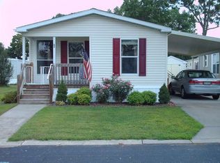 82 Hanover Ln, Williamstown, NJ 08094