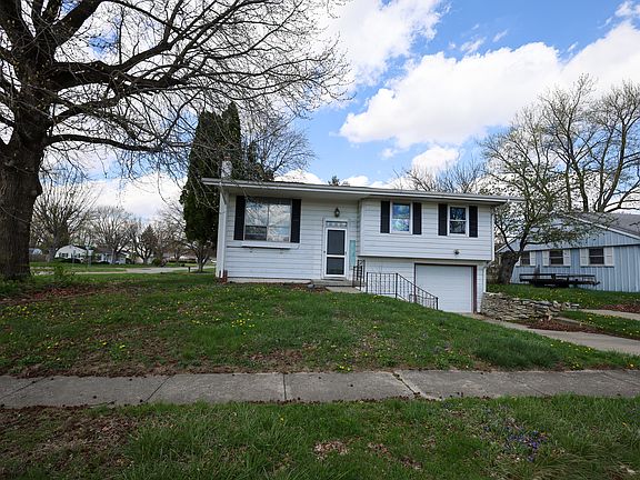 2nd image of 2322 Aspen Ct