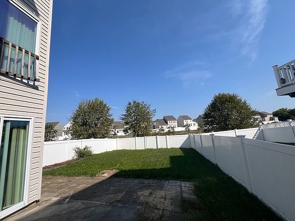 4th image of 8459 Stansbury Lake Dr