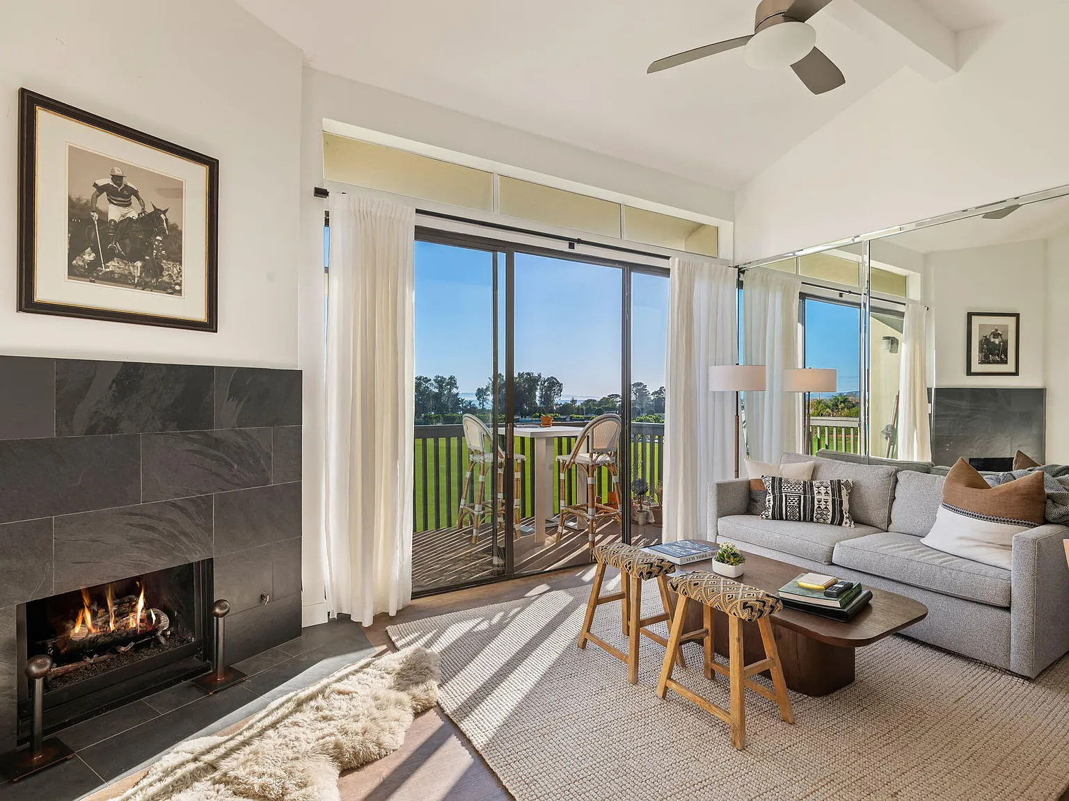 1 bed, 1.0 bath, 642 sqft, $4,400 — Photo 3