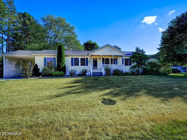 3 Royal Oak Drive, Cream Ridge, NJ 08514