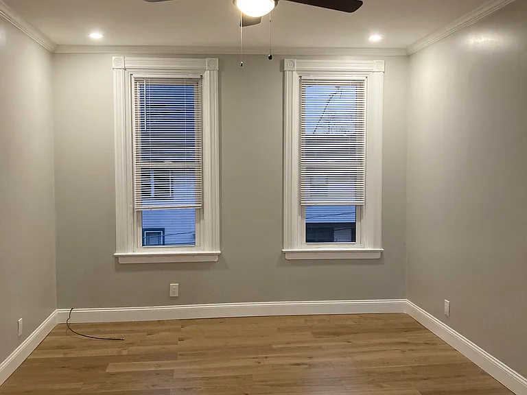 3015 Brereton St #2 — Photo 18