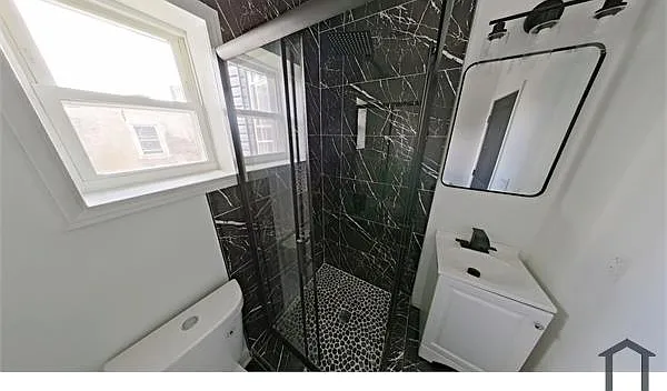 3510 N Mascher St #B — Photo 5