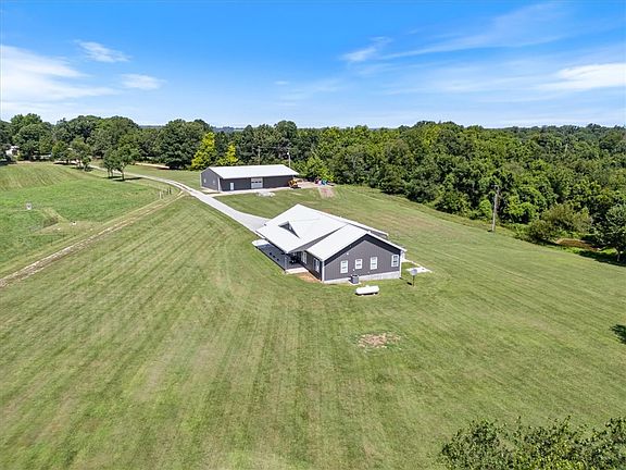 4th image of 17169 White Oak Ridge Rd