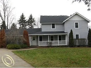 1183 W Willis Rd photo 1