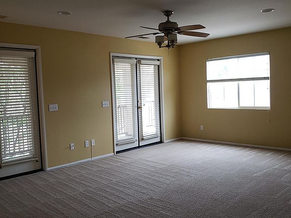 5th image of 29836 Old Sycamore Ln