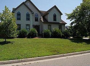 609 Edgewood Arch, Chesapeake, VA 23322