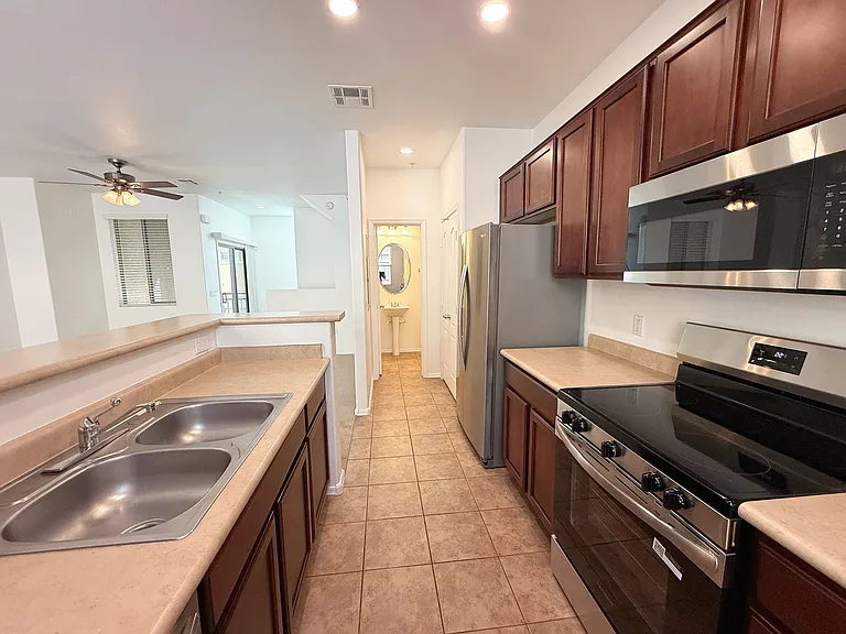 240 W Juniper Ave #1027 — Photo 11