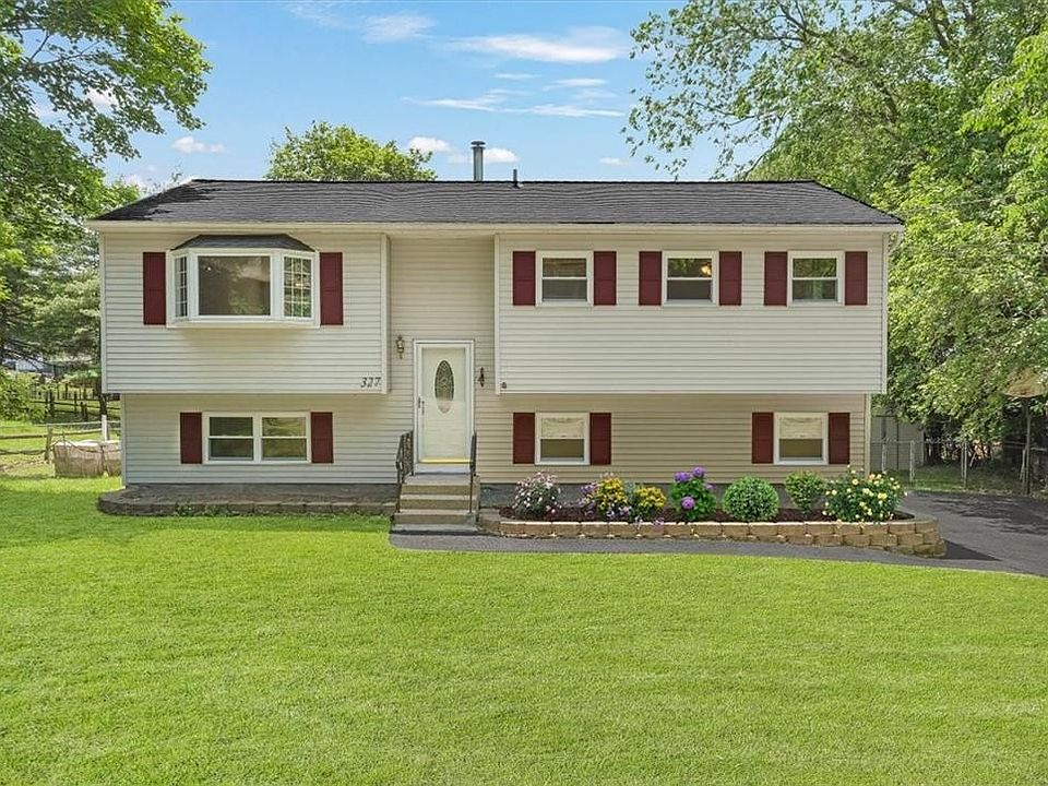 1st image of 327 Oak Drive