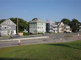 19 Rosebank Ave, Providence, RI 02908