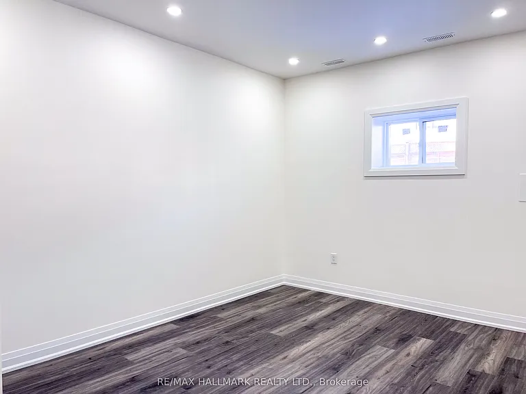 22 Direzze Ct #LOWER LEVEL — Photo 8