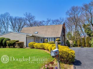 184 Crystal Brook Hollow Rd, Port Jefferson Station, NY 11776