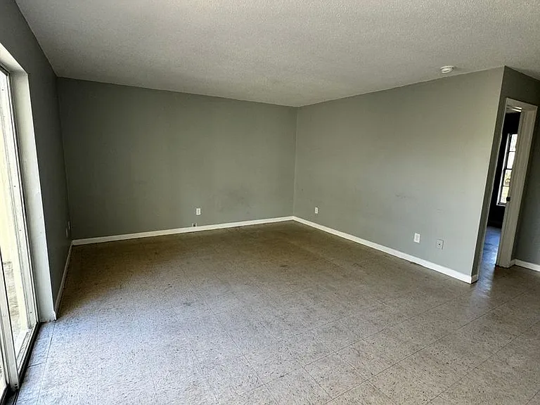 37540 Martin Luther King Blvd — Photo 13