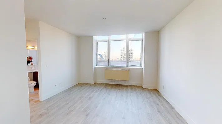 Rented by Algin Management | media 9