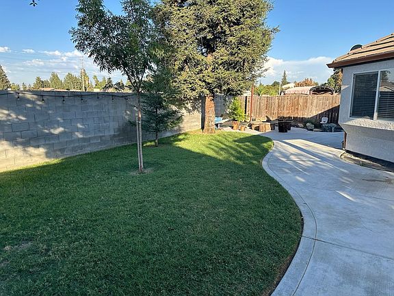 5th image of 1526 E Mesa Ct