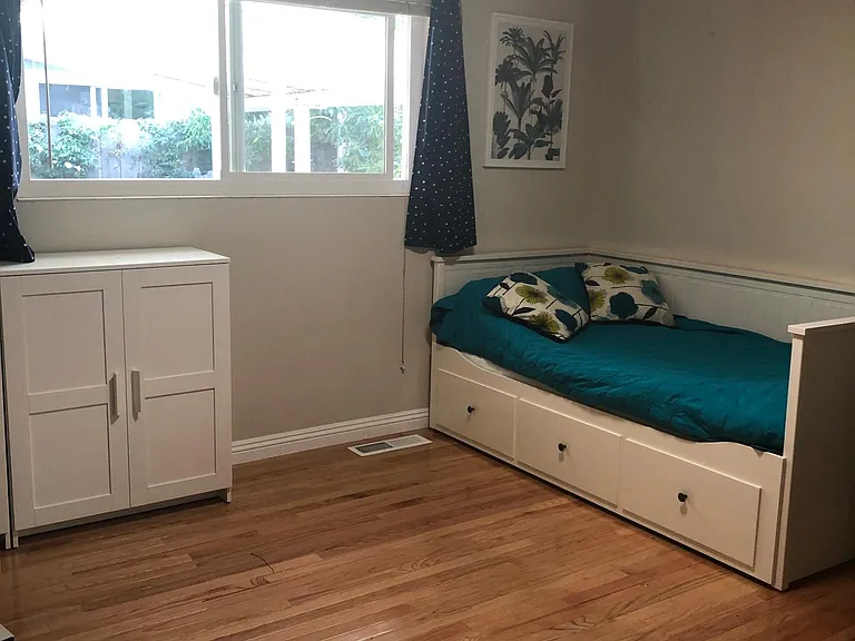 231 Jessie Ln — Photo 3