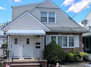 8 Norcroft Rd, Jersey City, NJ 07305