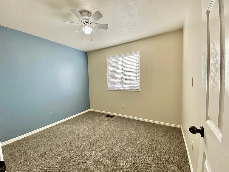 1434 N 2575 W — Photo 20