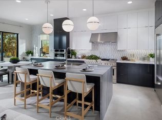 453 Treeline, Irvine, CA 92602