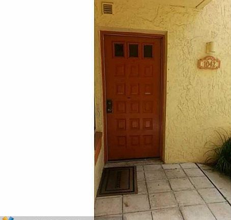 2nd image of 1042 Coral Club Dr #1042