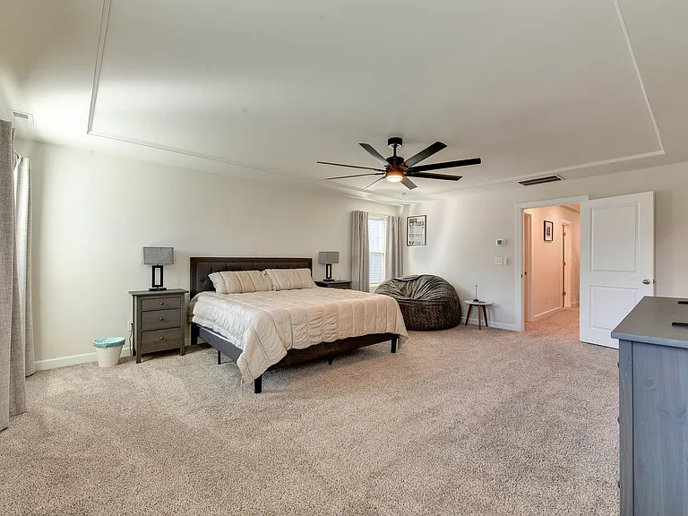 4009 Woodland View Dr — Photo 31