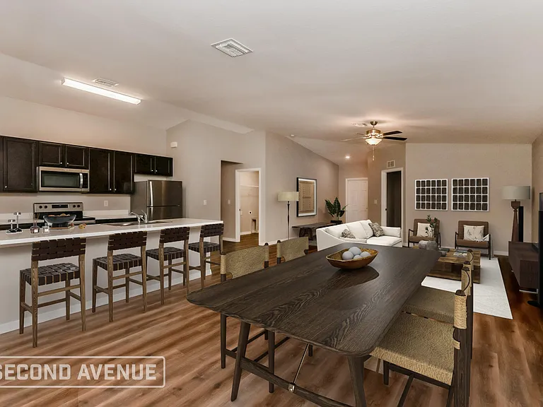 736 Barcia St E — Photo 3