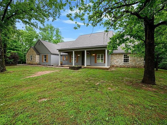 5th image of 482 Raintree Rd