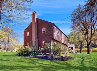 10 Harvest Ln, Glastonbury, CT 06033