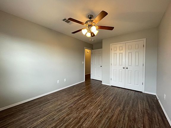 4th image of 3401 SW Windrift Ave #2