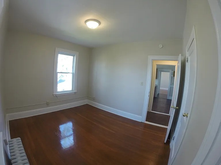 46 Grace St — Photo 14