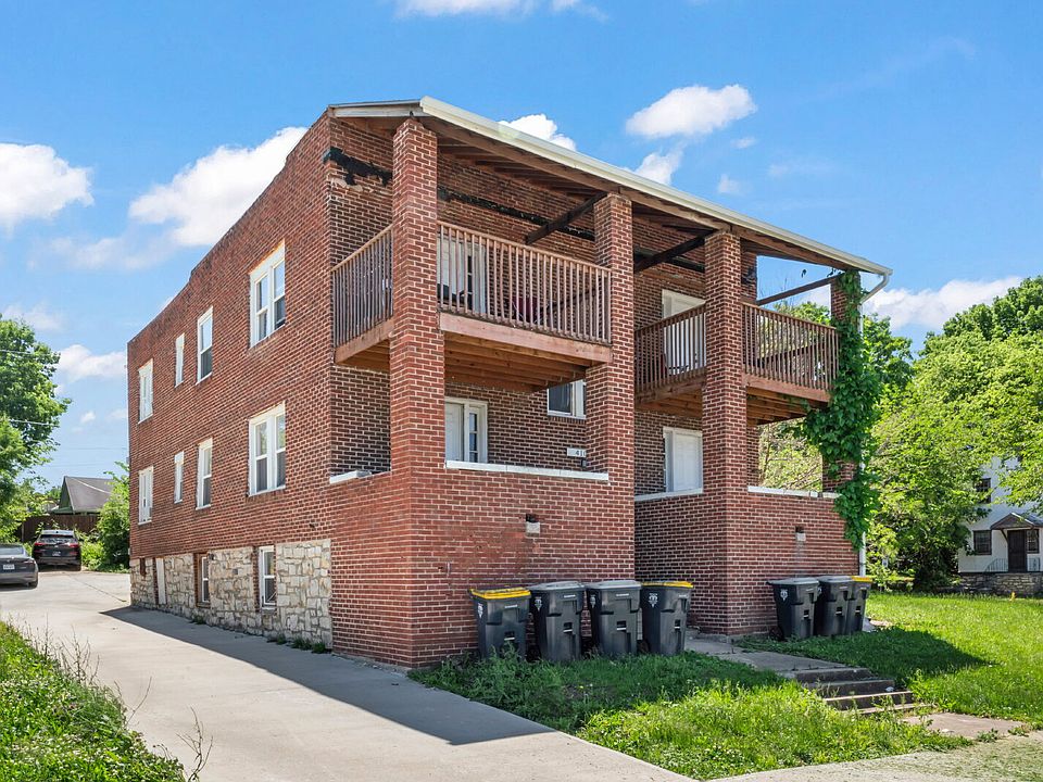 1st image of 4105 E Linwood Blvd #D