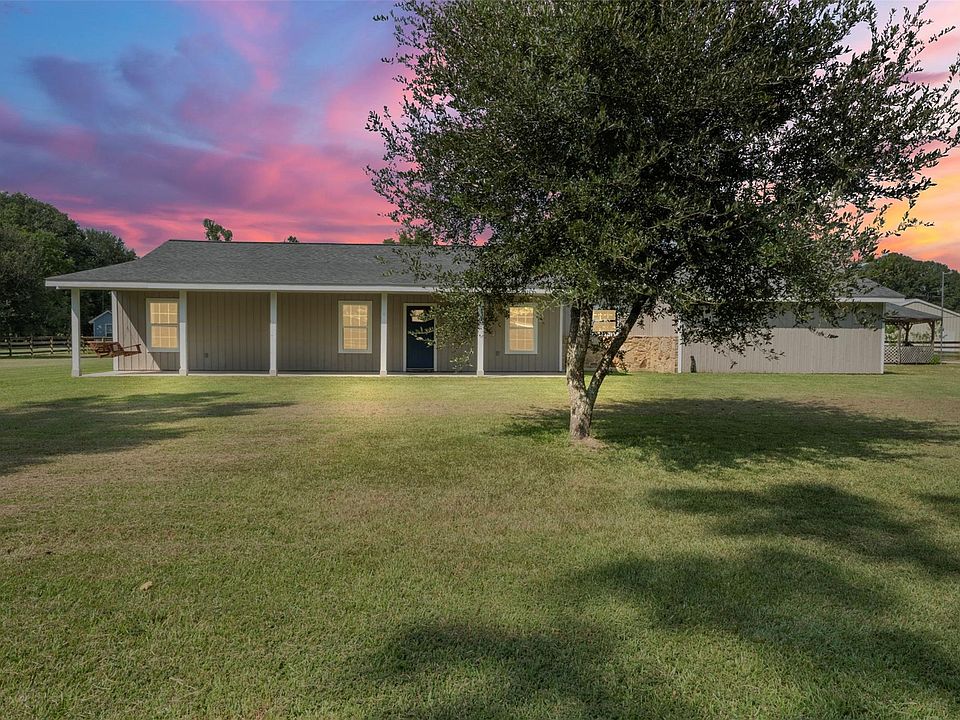 1st image of 28081 Ivy Oaks Ln