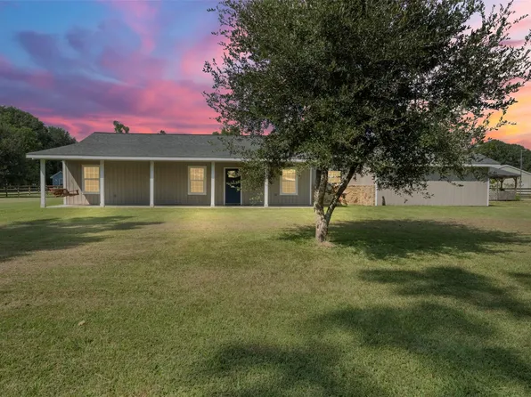 28081 Ivy Oaks Ln, Splendora, TX 77372