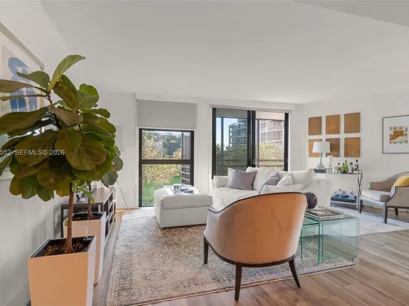 20500 W Country Club Dr APT 311, Aventura, FL 33180