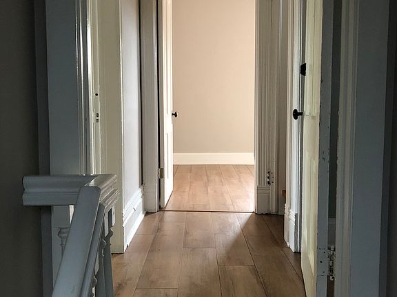 3rd image of 2-7XX W Jefferson Ave