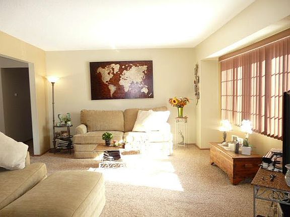 3rd image of 1472 Indian Creek Dr